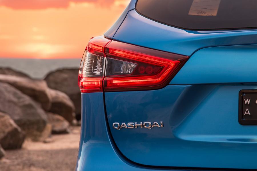 Детали экстерьера Nissan Qashqai ST-L 2017 года  (AU) (фото 19 из 41)